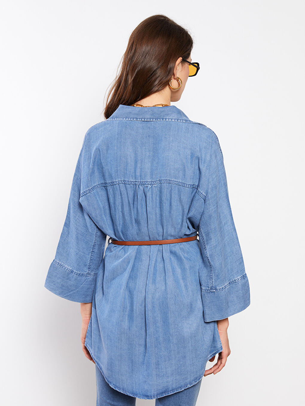 قميص جينز روديو للسيدات بأزرار أمامية وكم طويل مستقيم-5