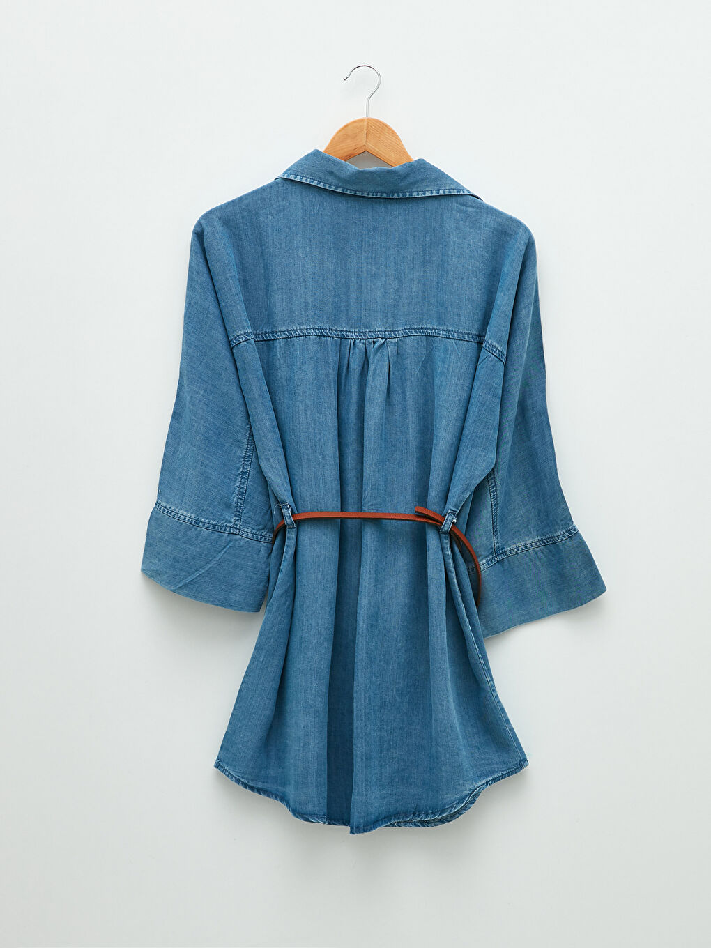 قميص جينز روديو للسيدات بأزرار أمامية وكم طويل مستقيم-7