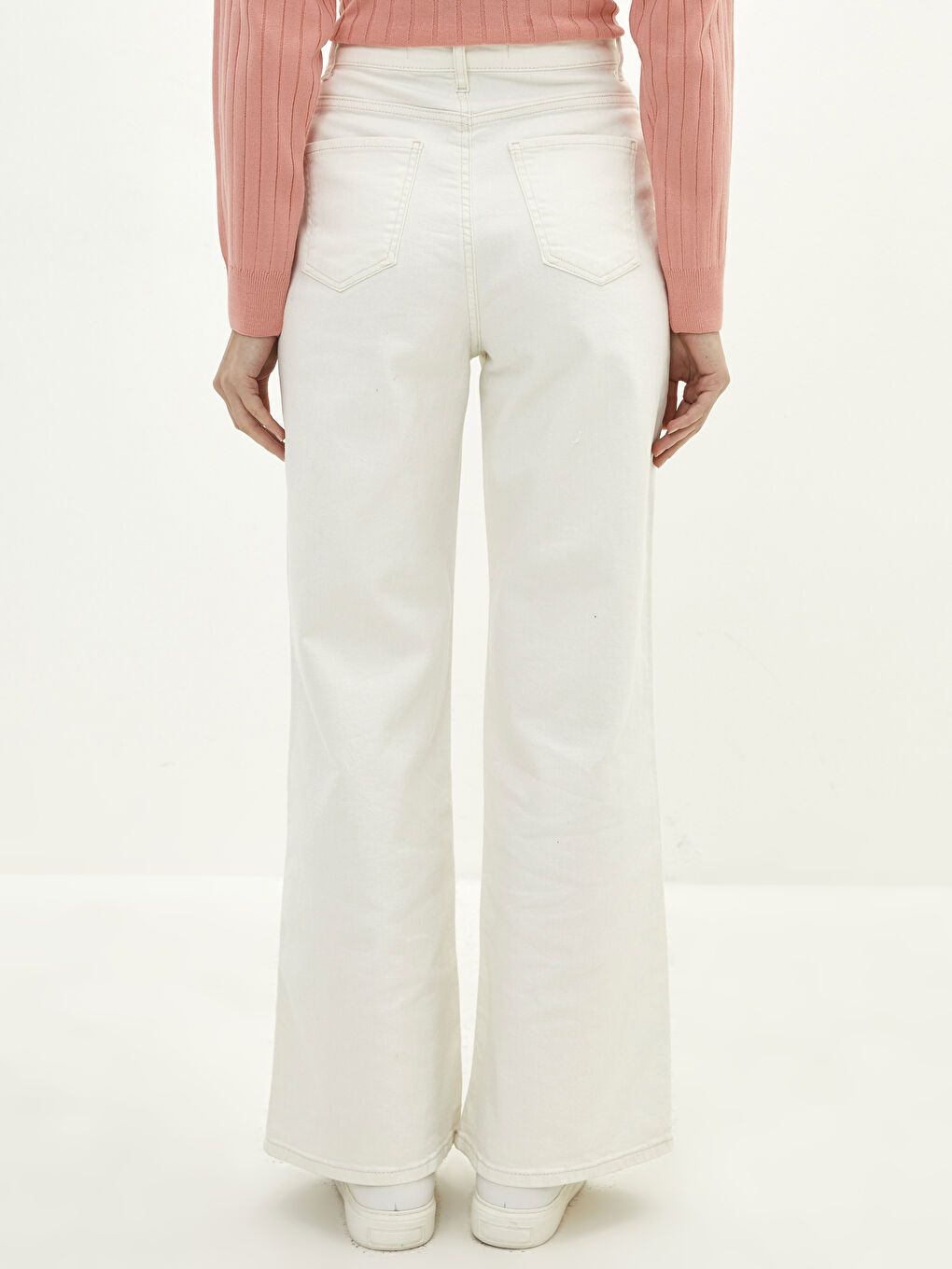 LCWAIKIKI Classic Mercury Skinny Fit Women's Jean Pants with Pocket Detail -S2DP03Z8-324