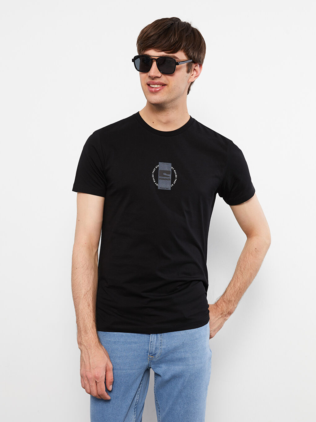 Siyah Bisiklet Yaka Kısa Kollu Baskılı Penye Erkek Tişört-2