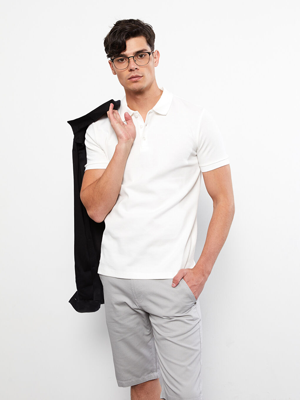 Beyaz Polo Yaka Kısa Kollu Erkek Tişört