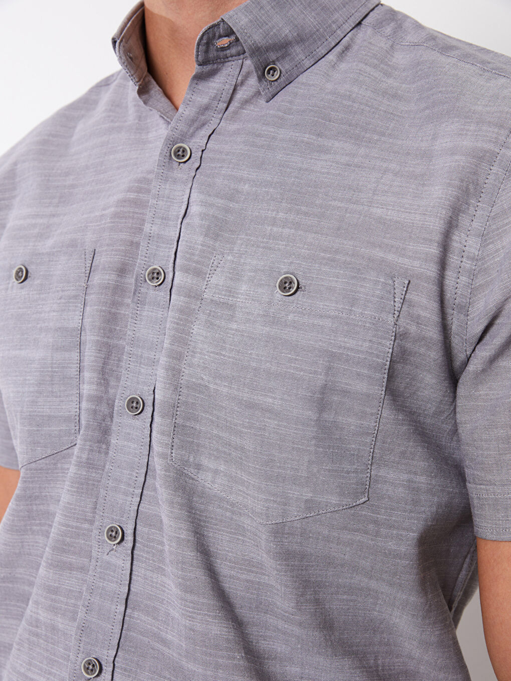 قميص بوبلين كم قصير بقصة عادية للرجال-3