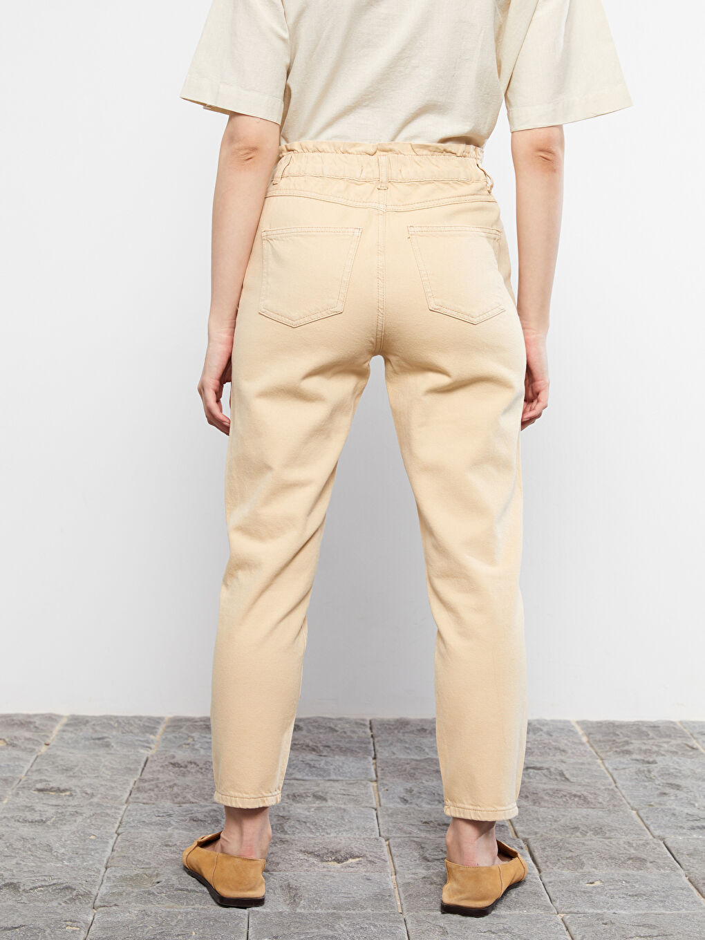 Standard Fit Pocket Detailed Women's Jeans-4