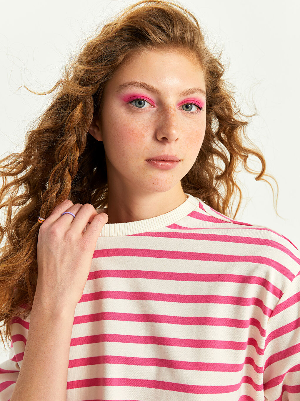 Pembe Bisiklet Yaka Çizgili Uzun Kollu Kadın Sweatshirt-2