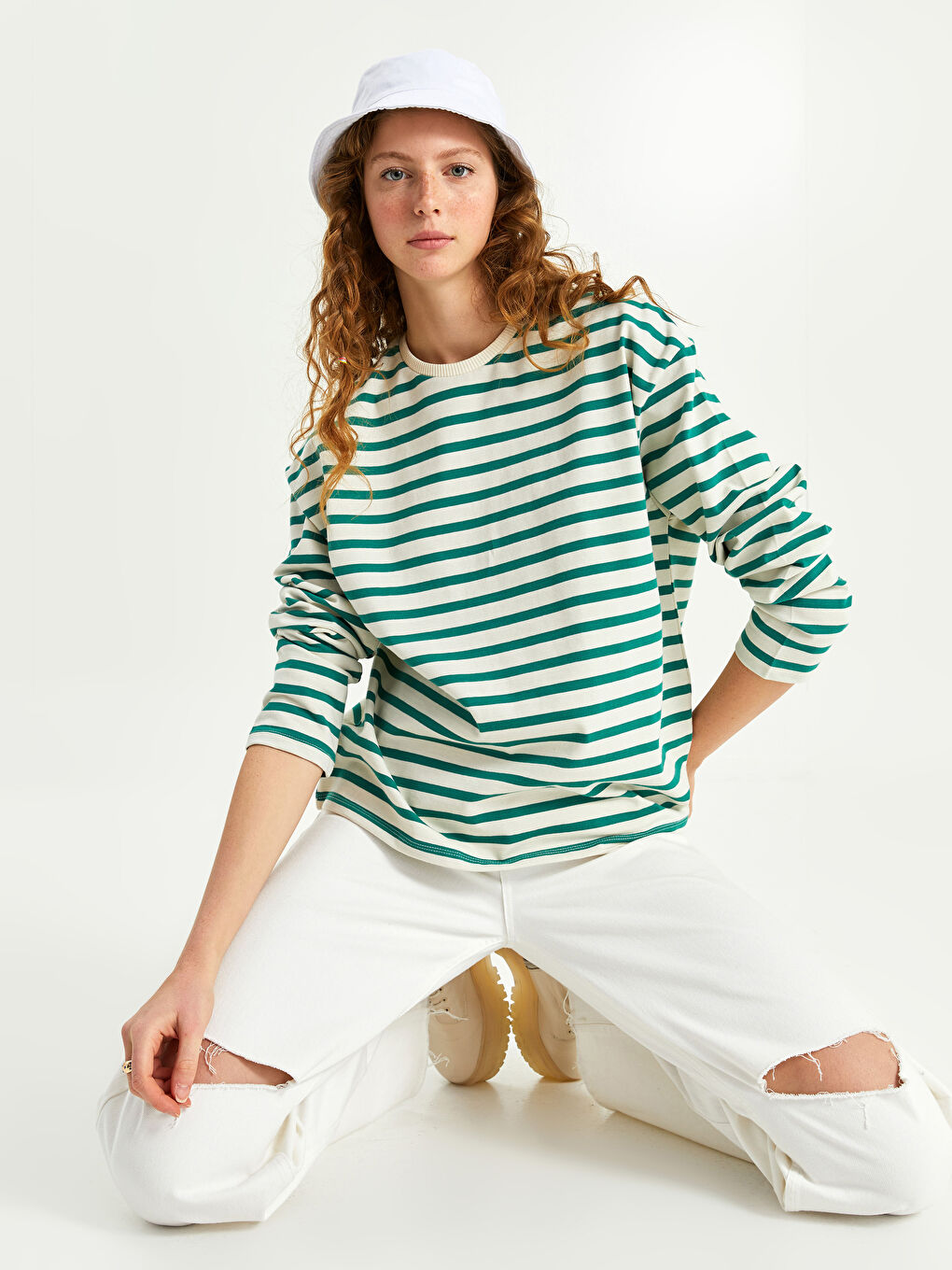 Yeşil Bisiklet Yaka Çizgili Uzun Kollu Kadın Sweatshirt