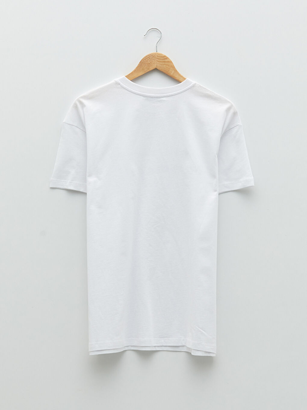 Beyaz Bisiklet Yaka Yazı Baskılı Kısa Kollu Pamuklu Kadın Tişört-7