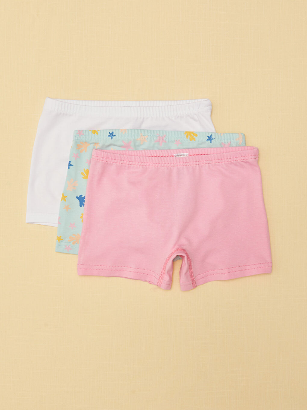 سراويل بوكسر مطبوعة للبنات - ٣ قطع