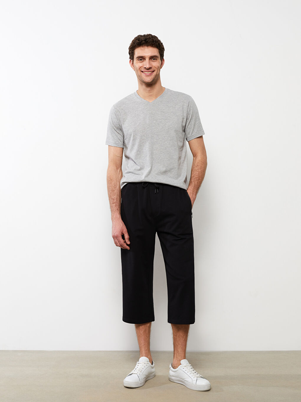 Siyah Standart Kalıp Roller Erkek Şort