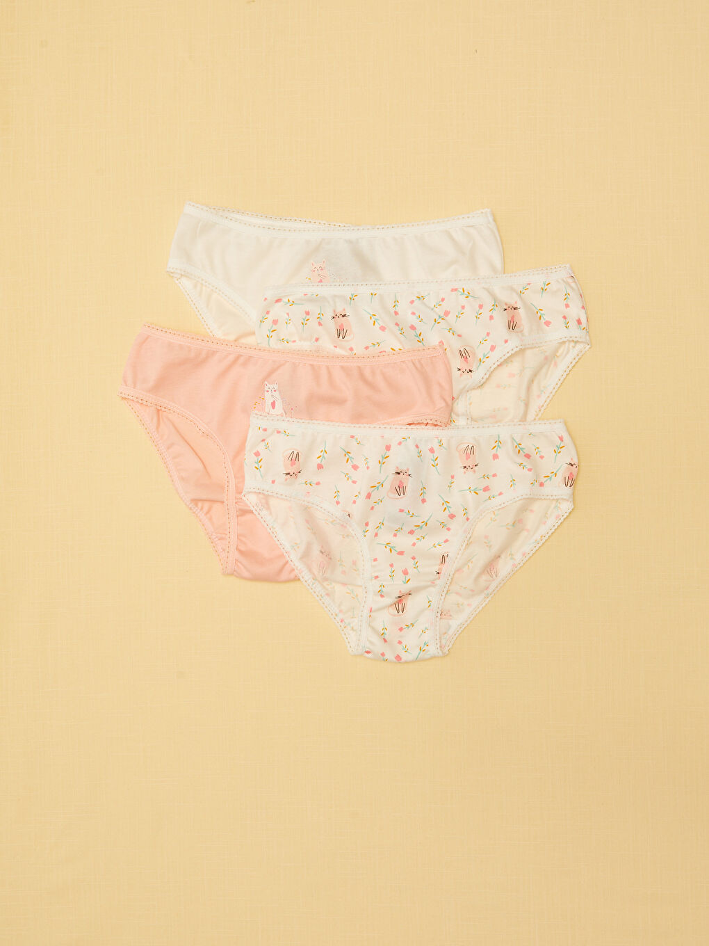 كلسون بناتي مطبوع ٤ قطع