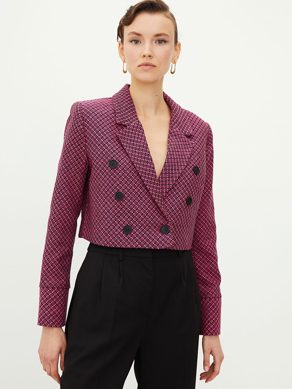 Pembe Önden Düğme Kapamalı Desenli Uzun Kollu Crop Kadın Tüvit Ceket