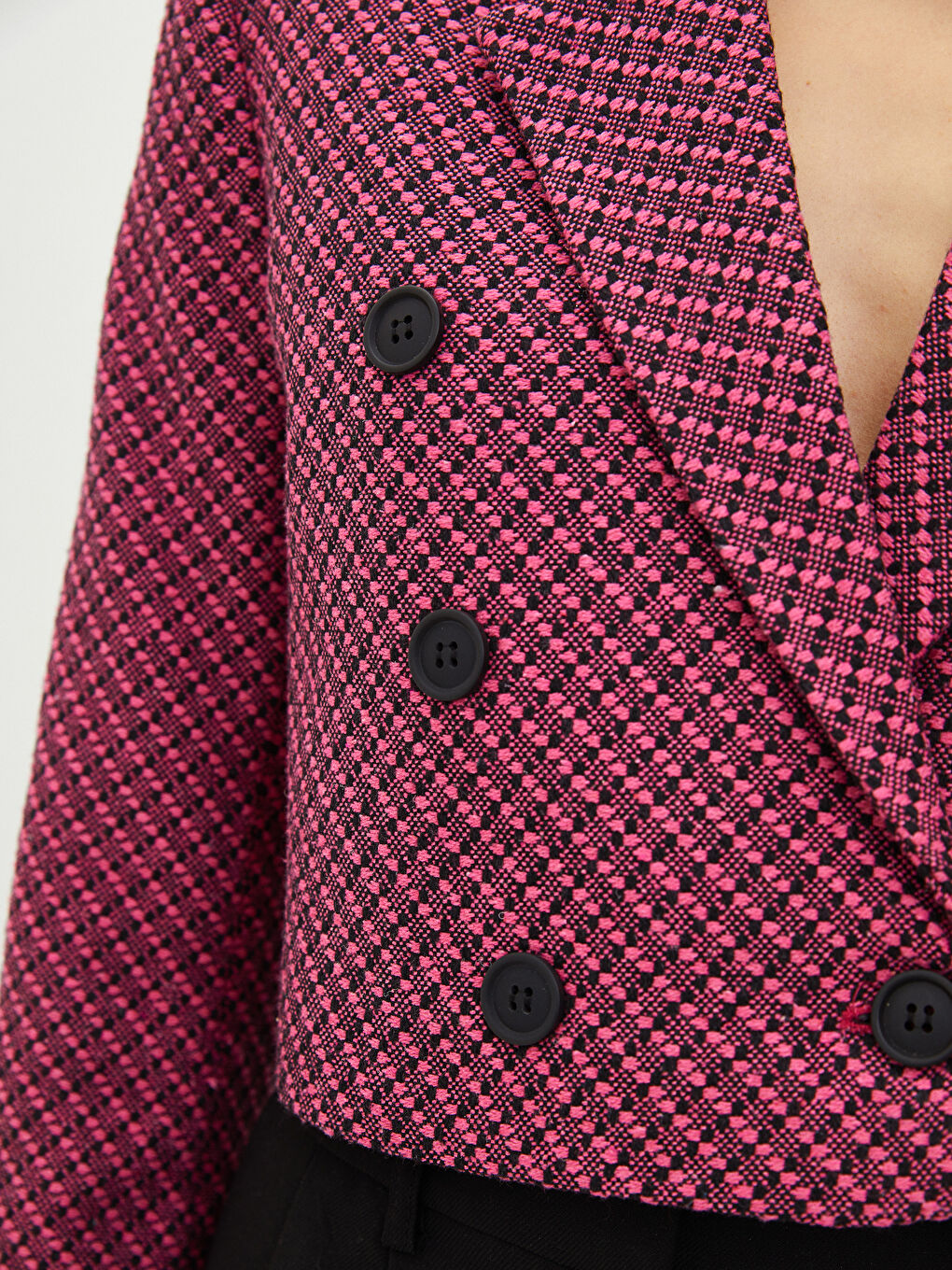 Pembe Önden Düğme Kapamalı Desenli Uzun Kollu Crop Kadın Tüvit Ceket-3