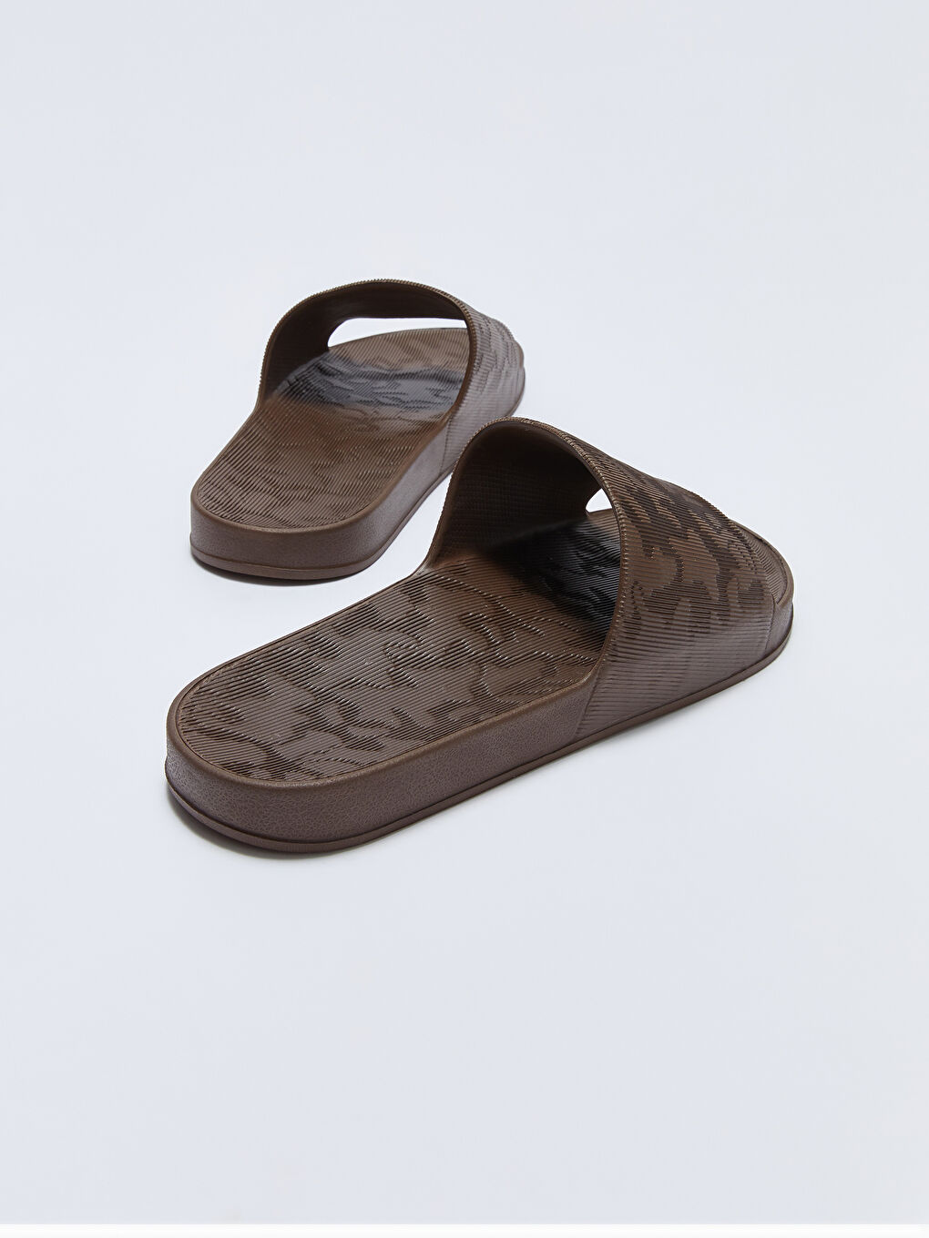 Kahverengi Kamuflaj Desenli Tek Bantlı Erkek Terlik-3