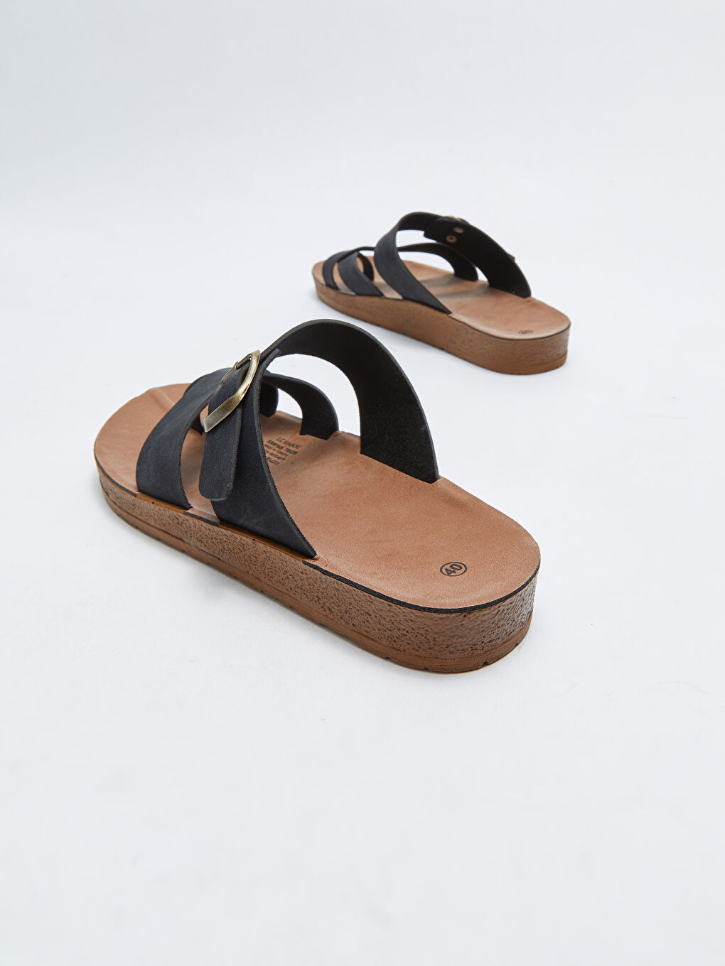 Siyah Parmak Arası Toka Detaylı Erkek Terlik-4