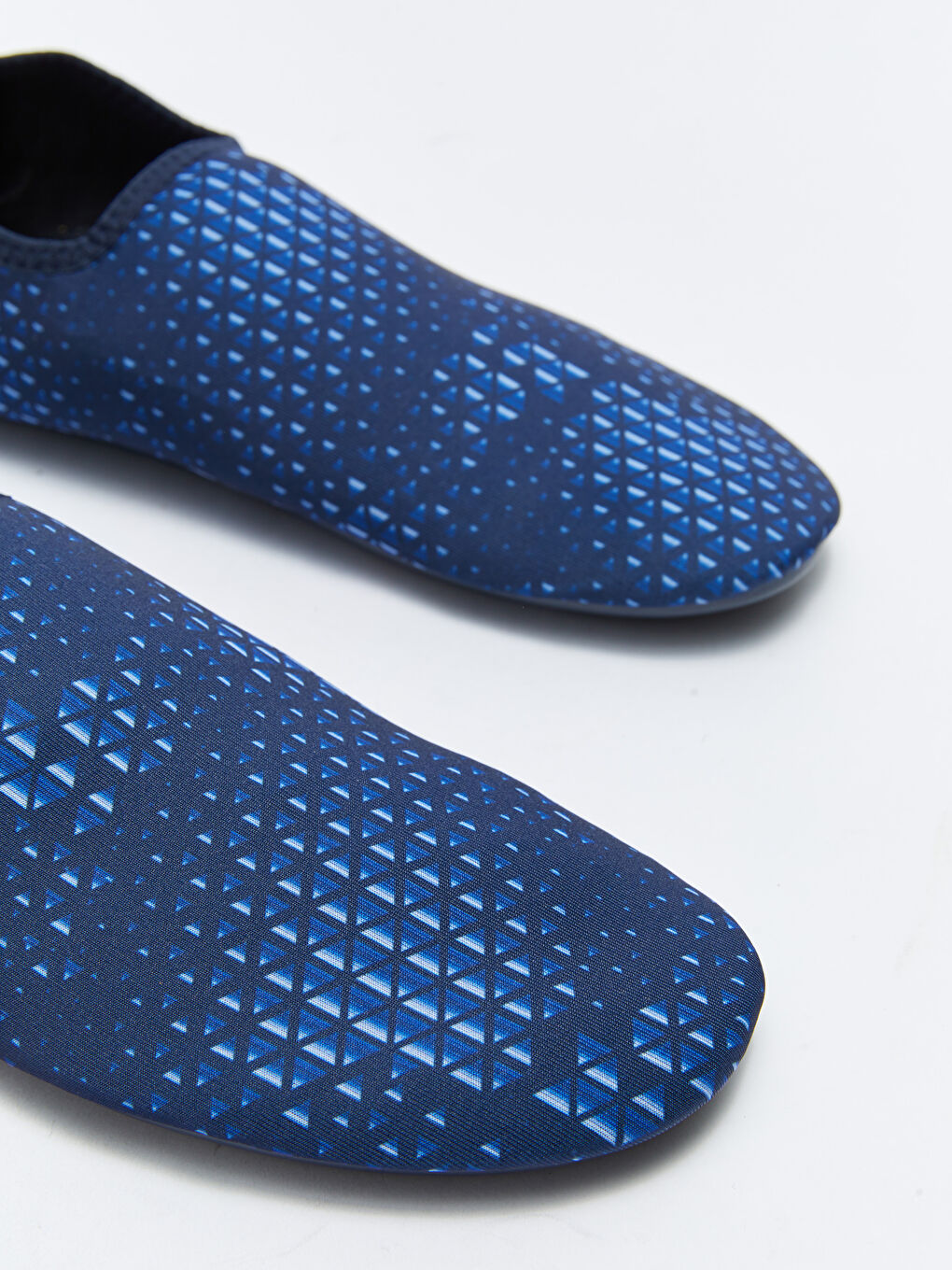 Мужские акваобувь с принтом-2