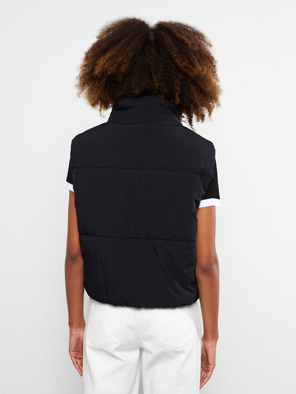 Siyah Kadın Dik Yaka Düz Şişme Yelek-4