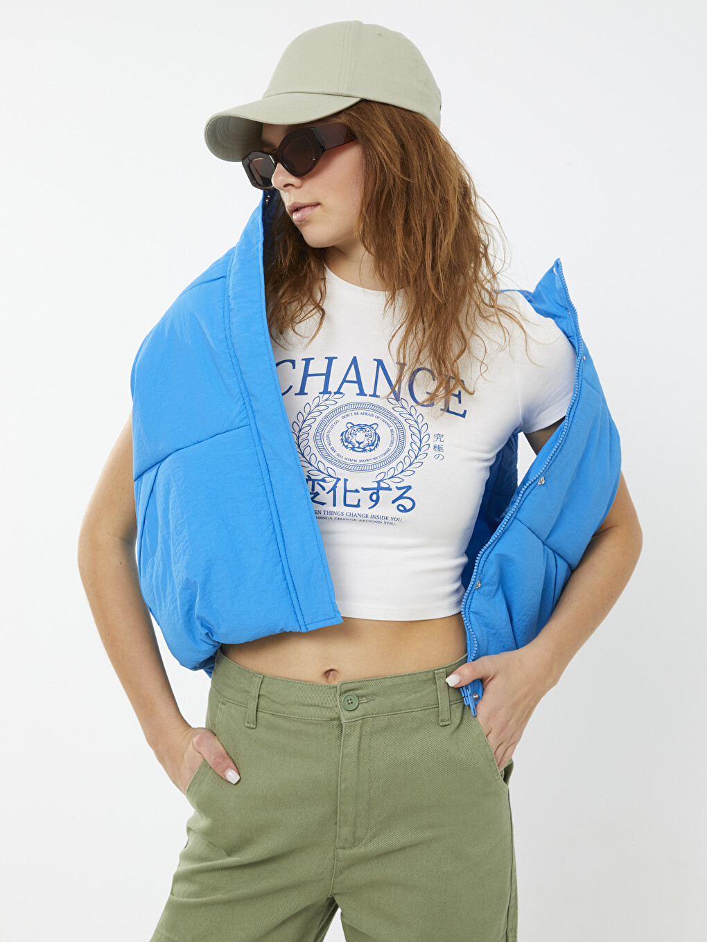 Women's Funnel Neck Plain Puffer Gilet-1