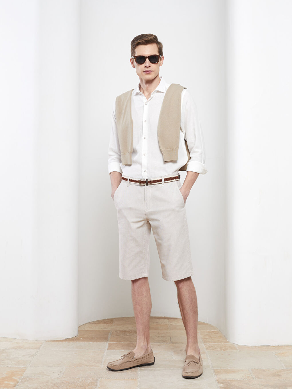 Bej Slim Fit Kemerli Erkek Şort-1