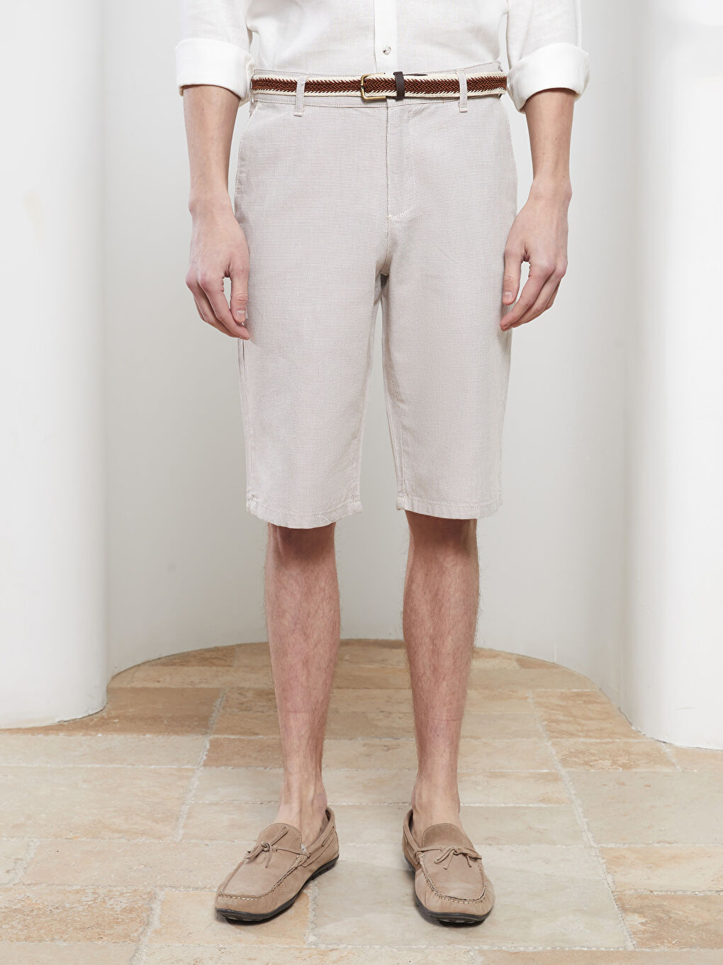 Bej Slim Fit Kemerli Erkek Şort-2