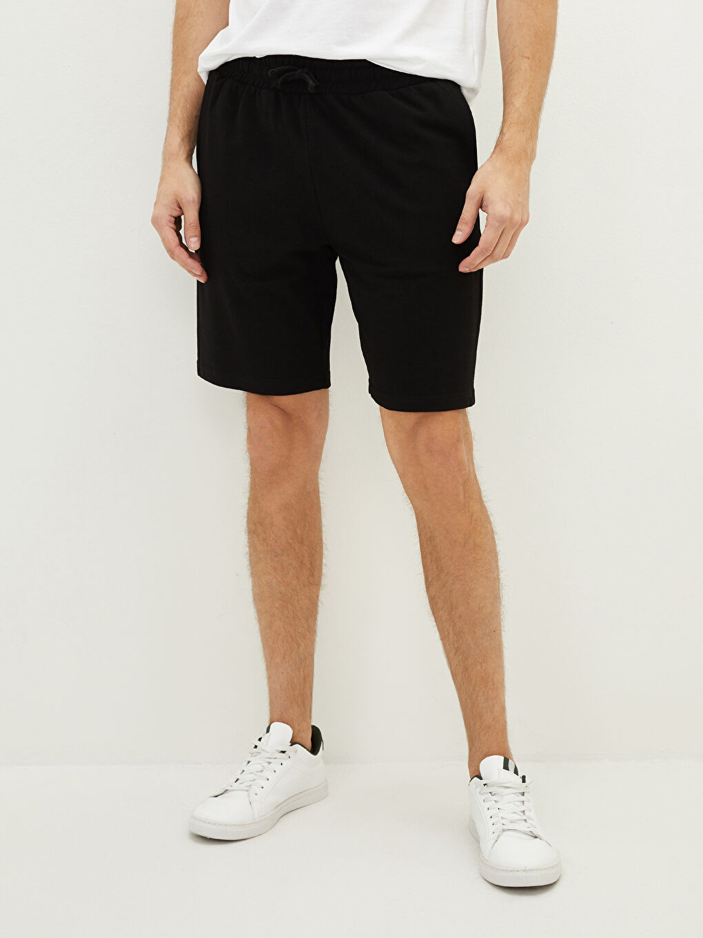 Siyah Standart Kalıp Örme Erkek Şort-3