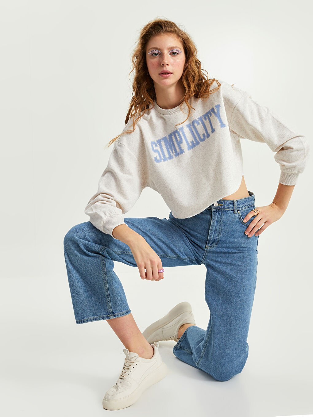 Crew Neck Printed Long Sleeve Women's Sweatshirt-1