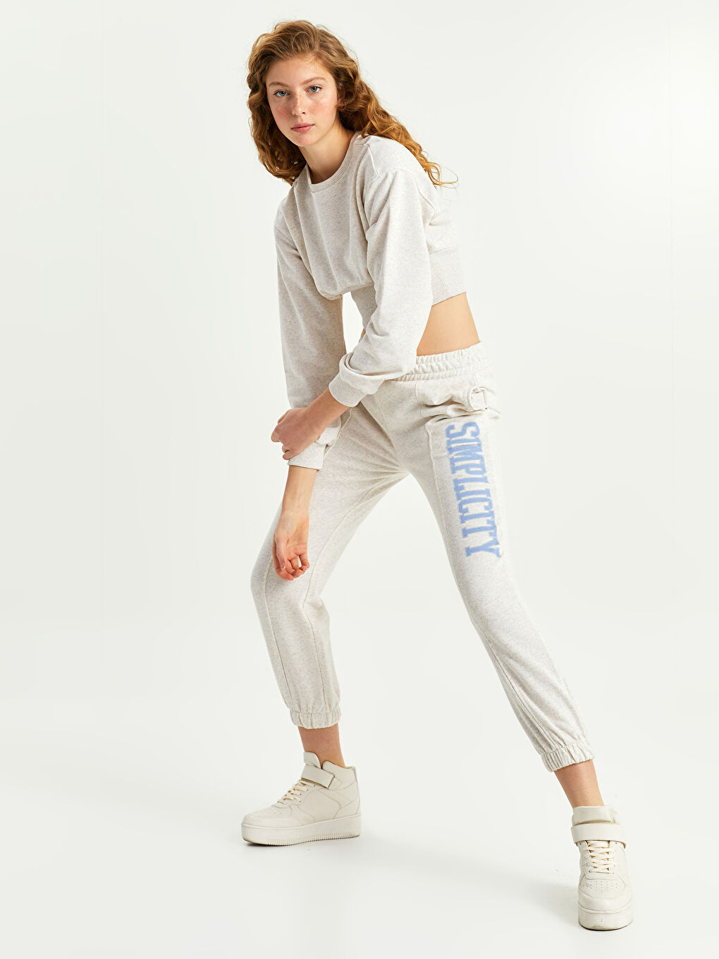 Ekru Beli Lastikli Baskılı Kadın Kalın Jogger Eşofman Altı-2