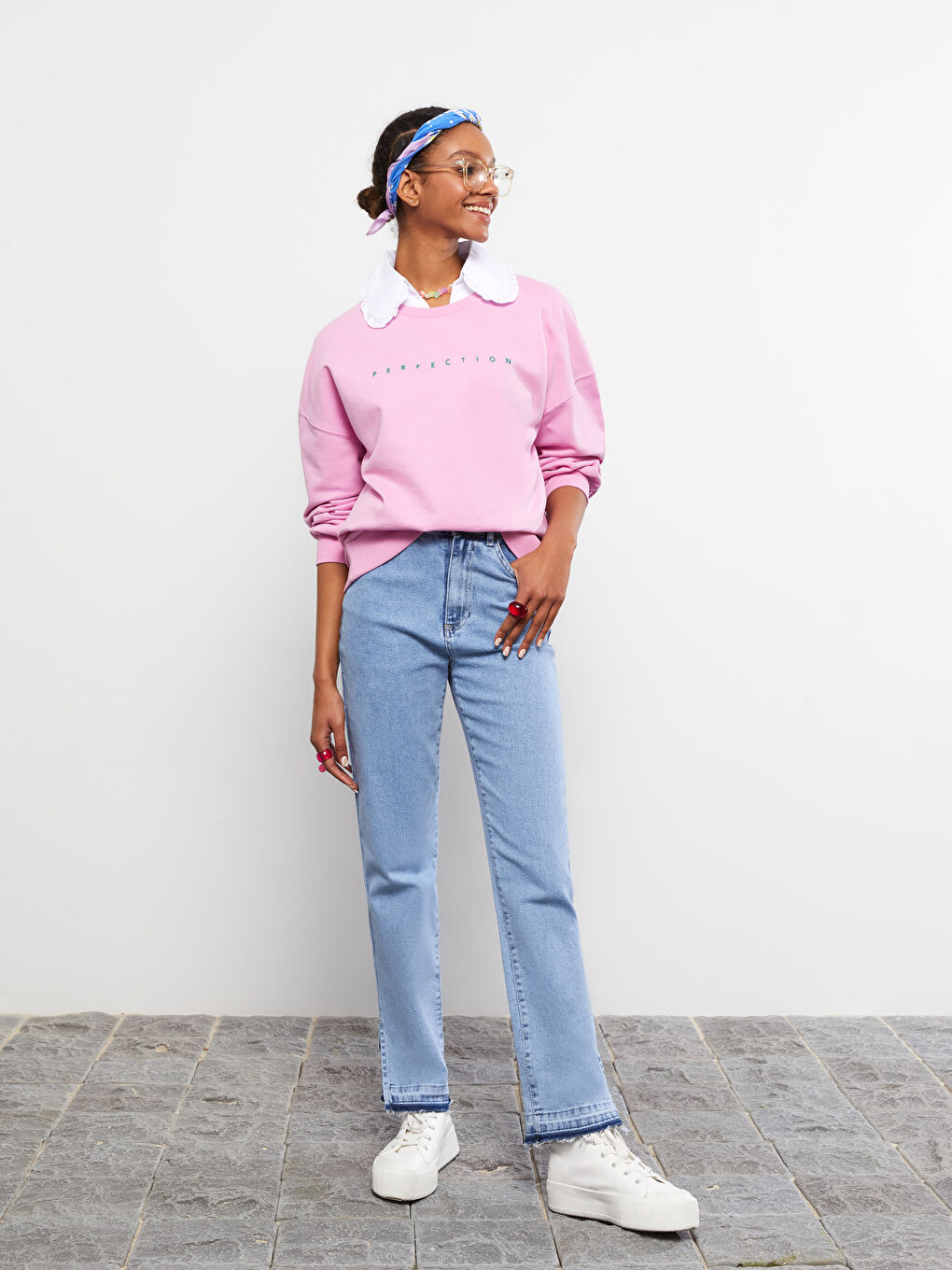 LCW Vision Crew Neck Text Printed Long Sleeve Women's Sweatshirt -S2DT25Z8-FHJ