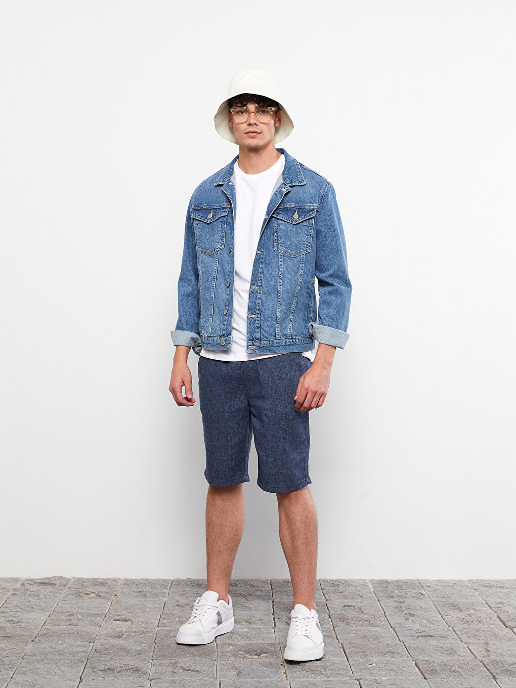 Lacivert Standart Kalıp Erkek Şort