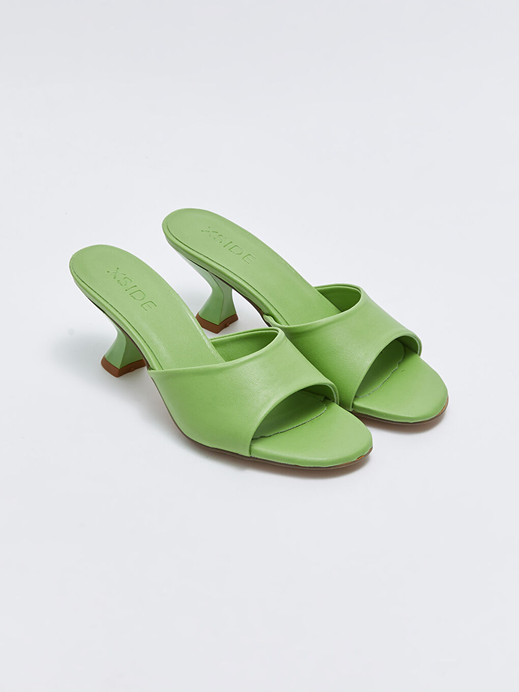 LCW STEPS Women's Leather Look Single Band Heeled Slippers -S2DT80Z8-Q1S