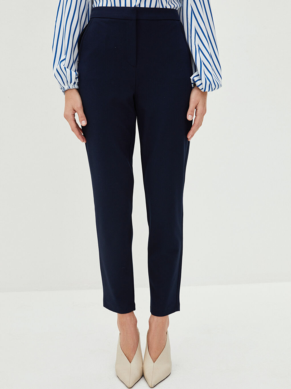 Lacivert Slim Fit Kadın Düz Cep Detaylı Kadın Pantolon-2