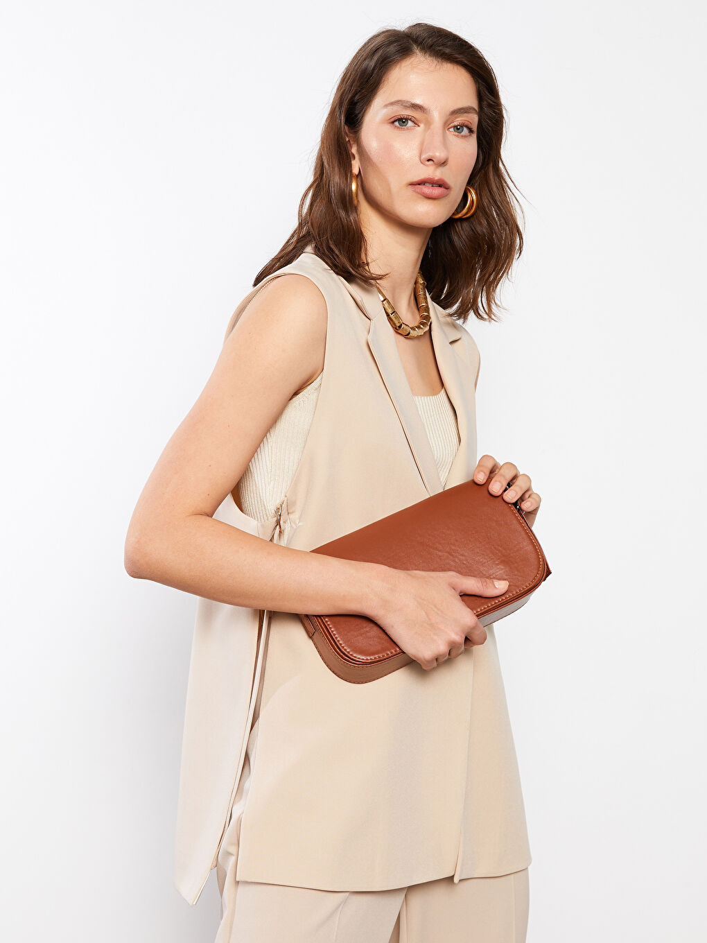 Bej Ceket Yaka Düz Krep Kumaş Kadın Yelek-1