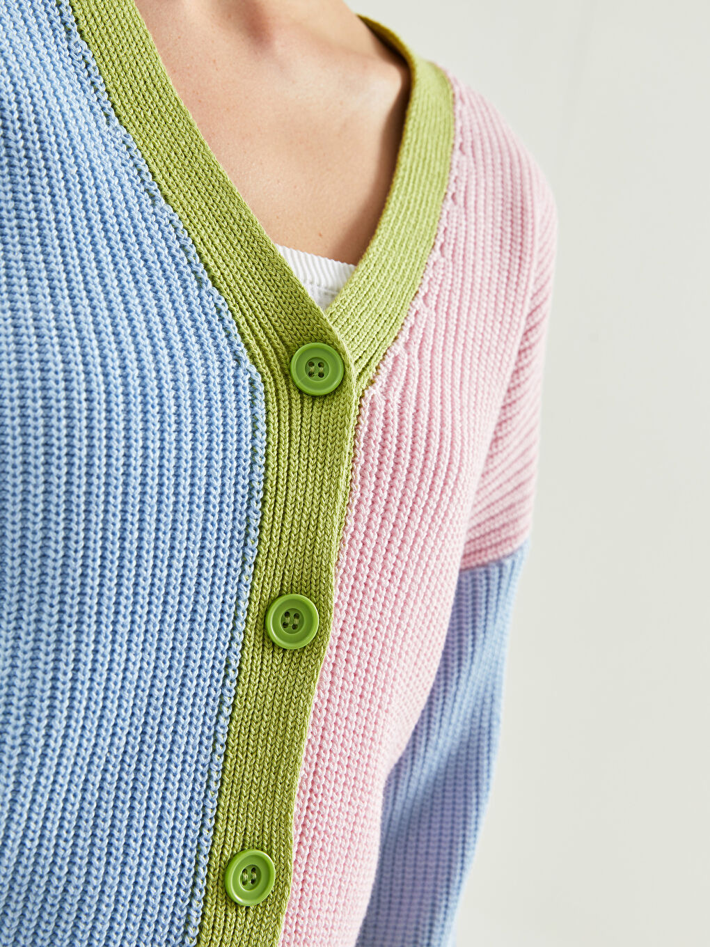 V Neck Color Block Long Sleeve Women's Knitwear Cardigan-3