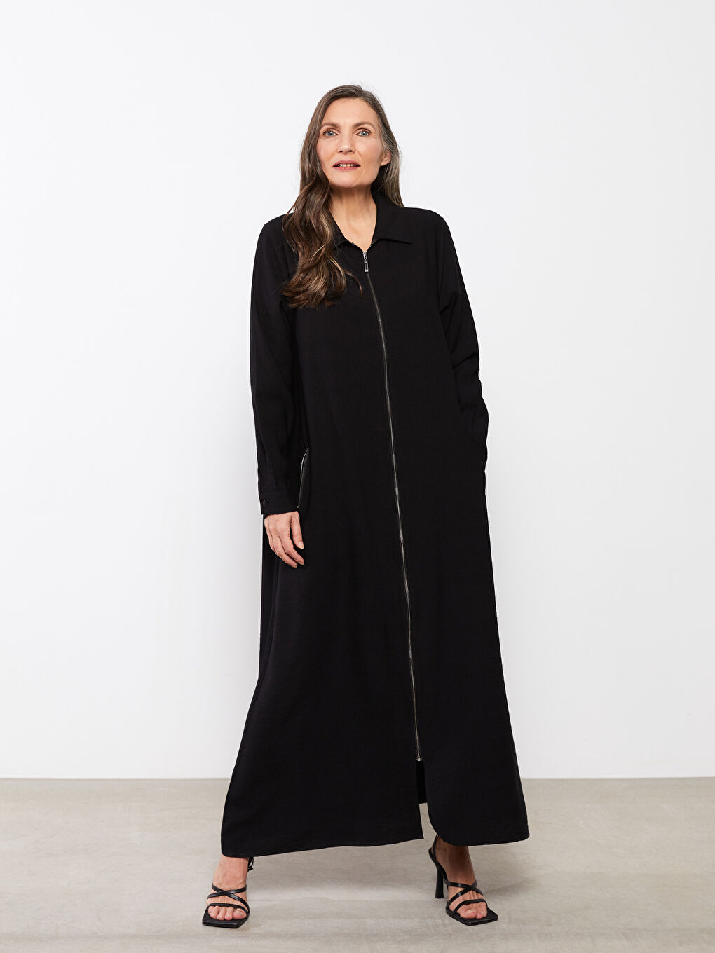 عەبایەی یەخەی کراس بۆ ژنان-1