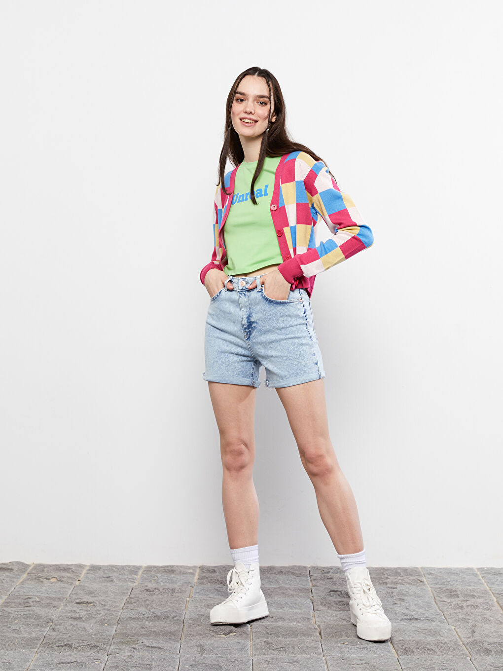 Pembe V Yaka Ekose Uzun Kollu Kadın Triko Hırka