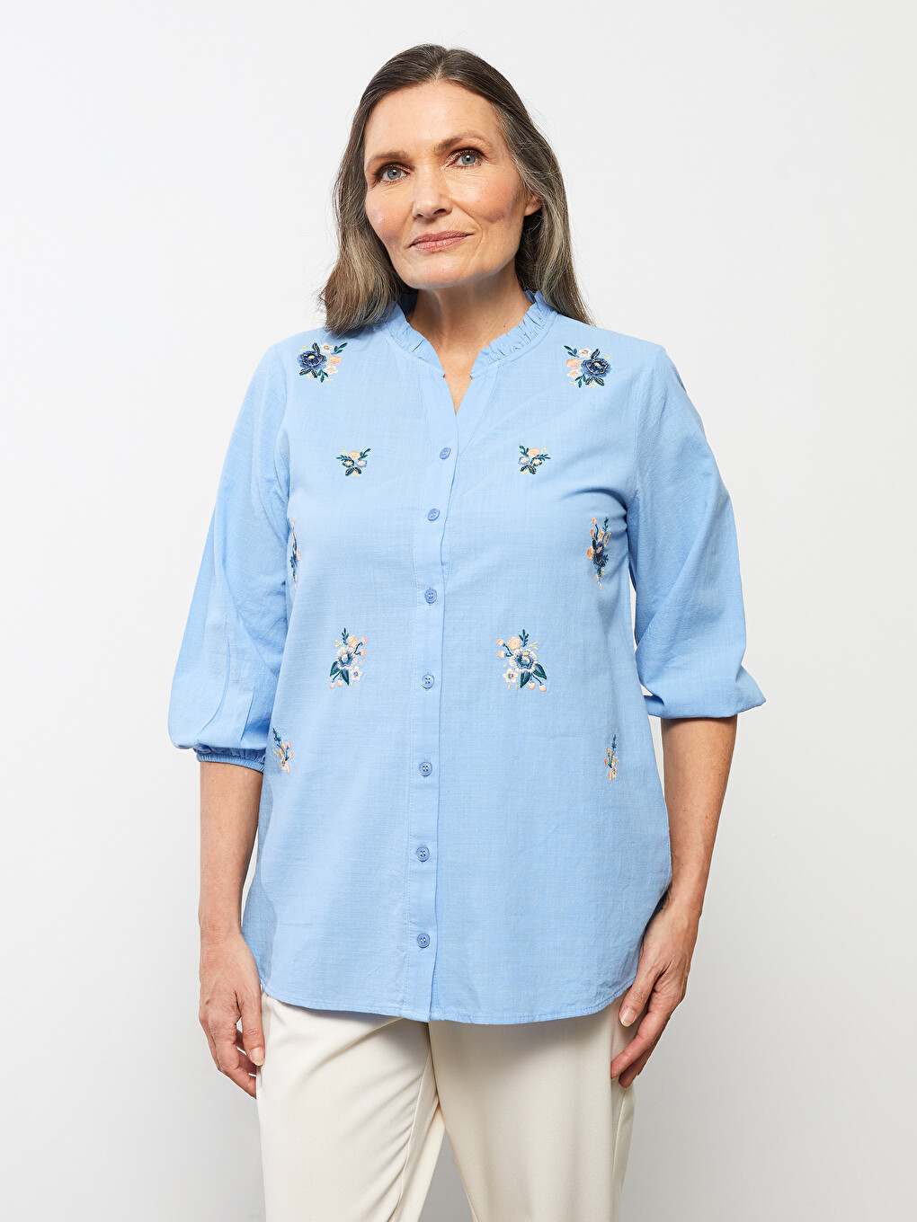 Women's Crew Neck Embroidery Cotton Shirt