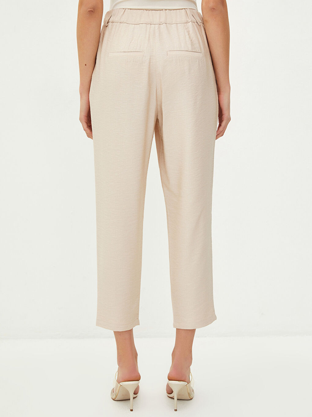 Bej Kadın Beli Lastikli Standart Fit Düz Pantolon-8