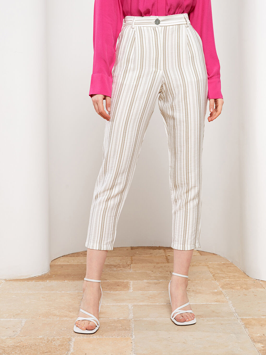 High Waist Comfortable Fit Striped Pocket Detailed Women's Trousers-4