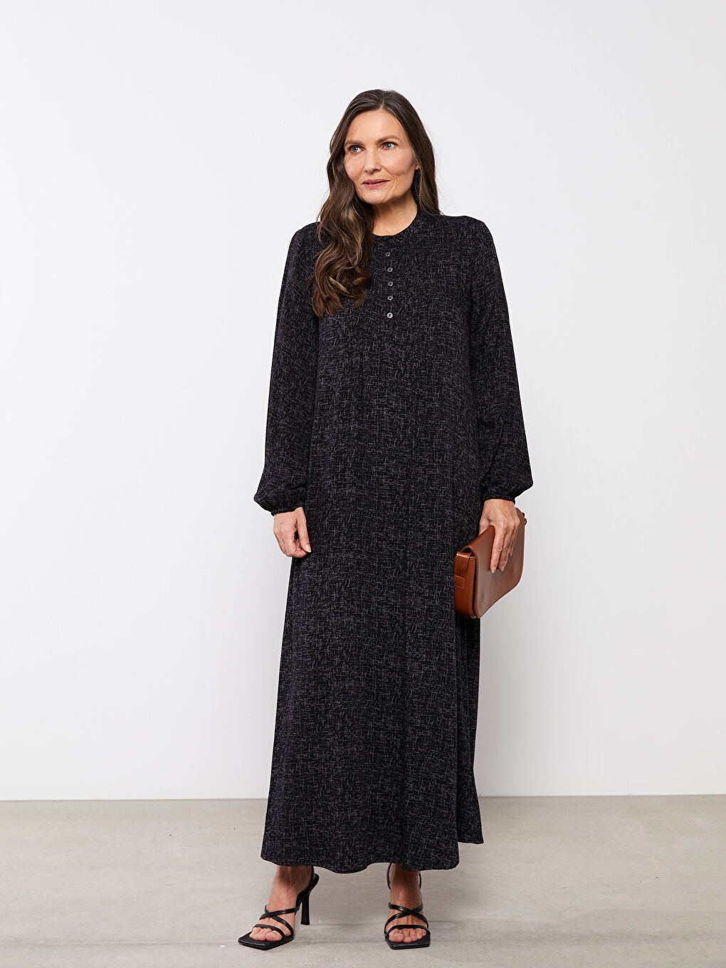 Siyah Bisiklet Yaka Desenli Uzun Kollu A Kesim Viskon Kadın Elbise-1