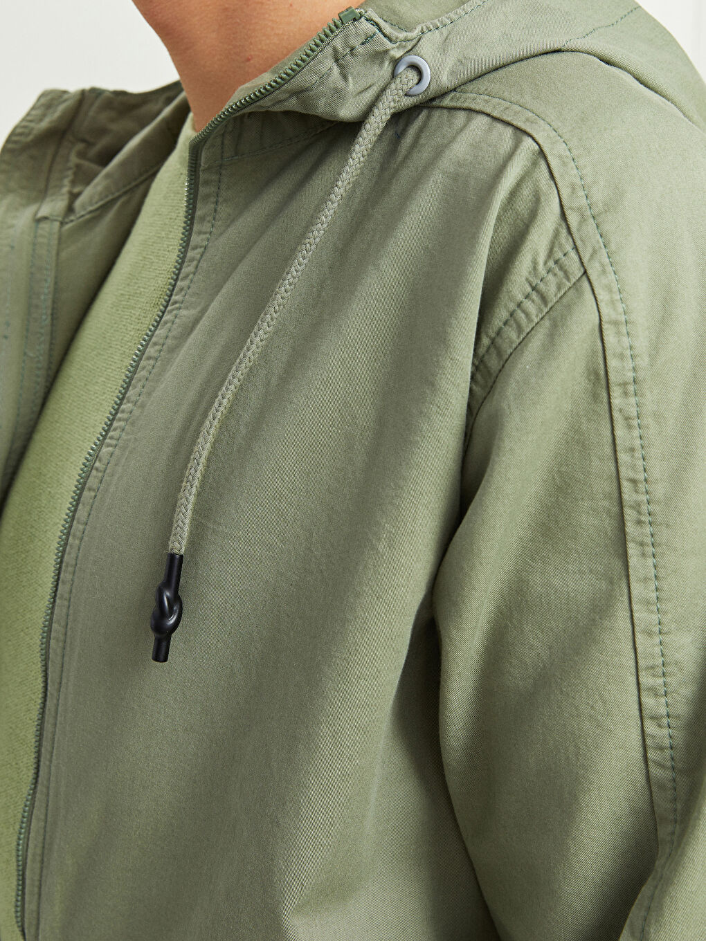 Yeşil Standart Kalıp Kapüşonlu Erkek Mont-3