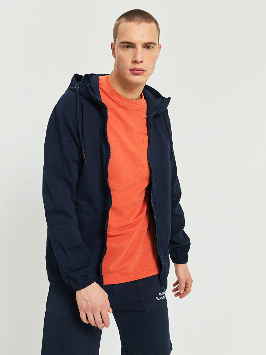 Lacivert Standart Kalıp Kapüşonlu Erkek Mont-1