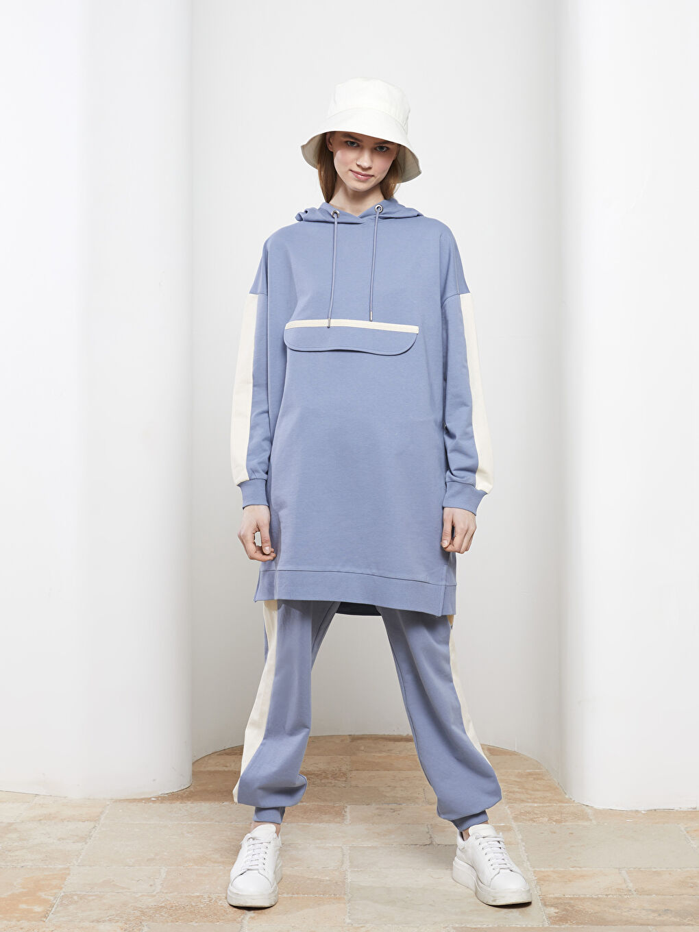 Mavi Kapüşonlu Renk Bloklu Uzun Kollu Kadın Sweatshirt Tunik-1