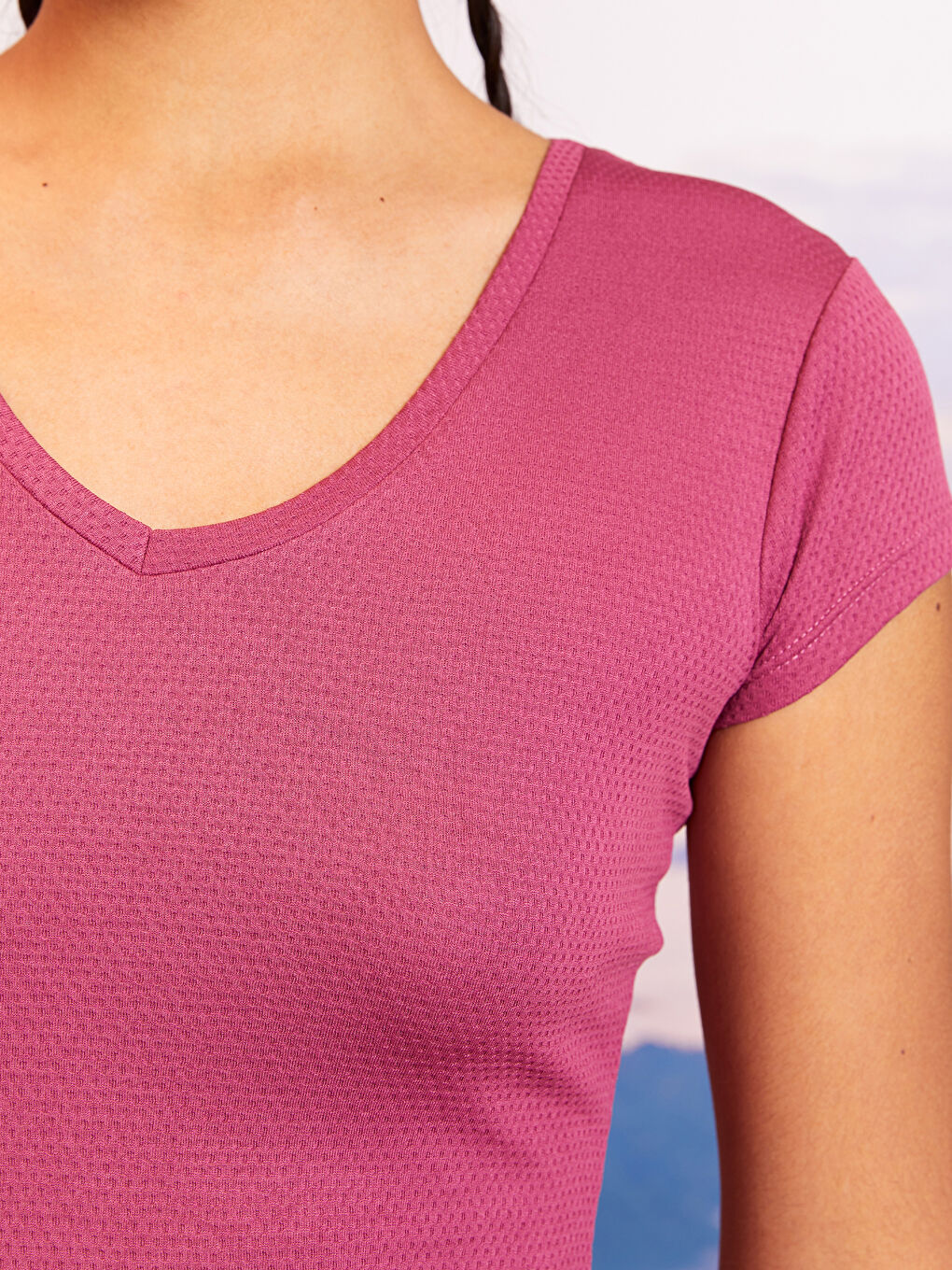 V-Neck Self Patterned Short Sleeve Women's Sports T-Shirt-3