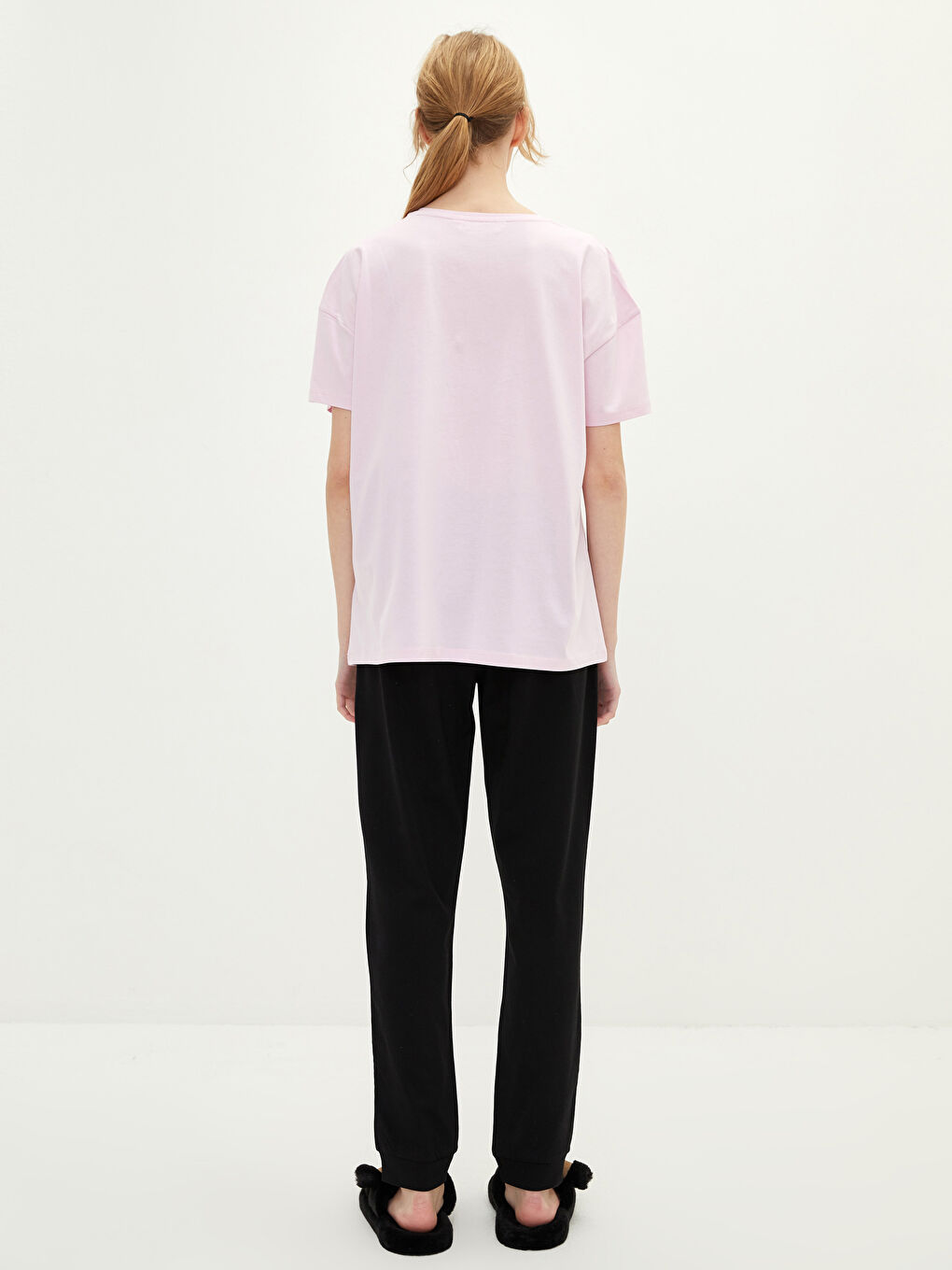 Siyah Bisiklet Yaka Baskılı Kısa Kollu Pamuklu Kadın Pijama Takımı-3