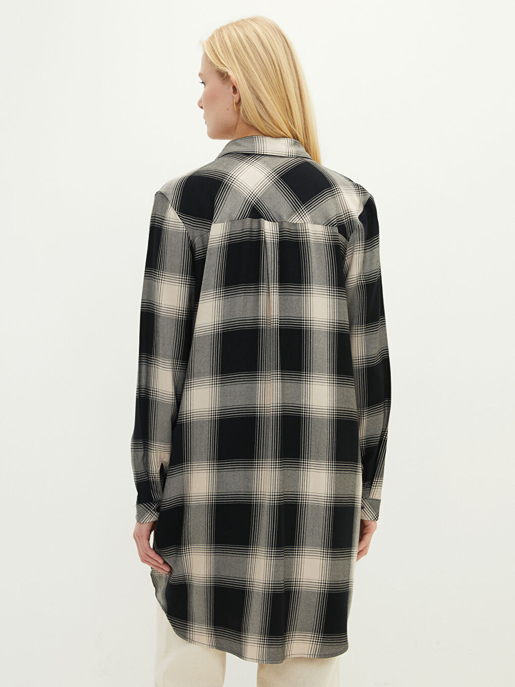 Siyah Ekoseli Uzun Kollu Viskon Kadın Gömlek Tunik-5