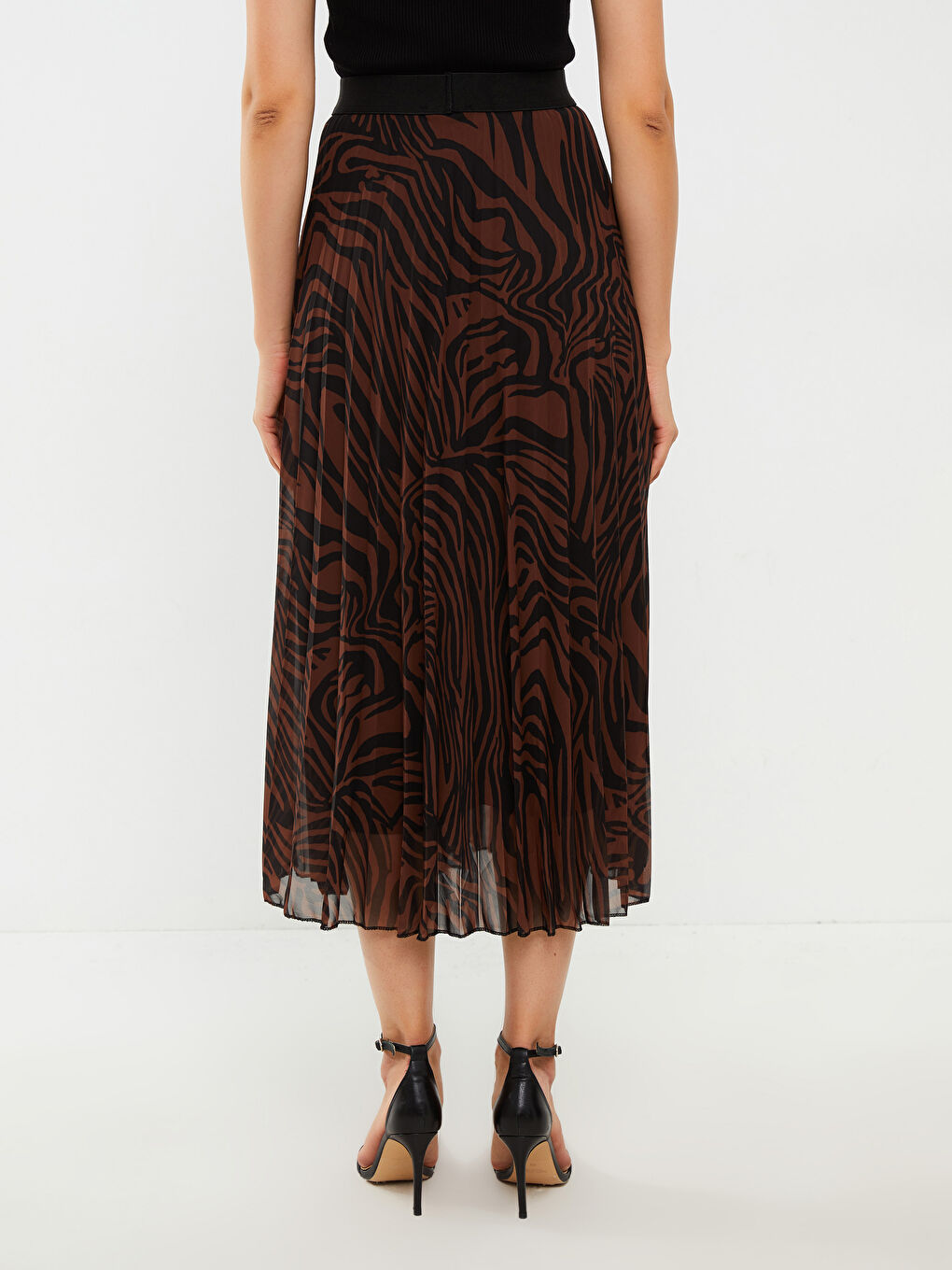 Kahverengi Beli Lastikli Desenli Şifon Kadın Pileli Etek-4