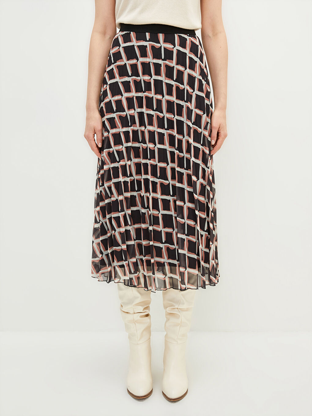 Siyah Baskılı Etek-3