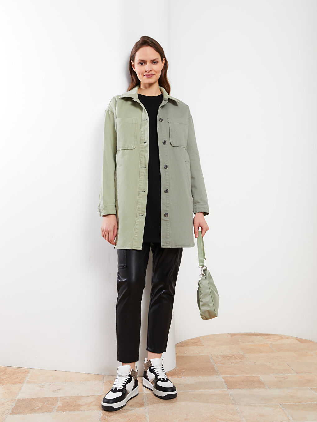 Yeşil Gömlek Yaka Renk Bloklu Uzun Kollu Oversize Gabardin Kadın Ceket