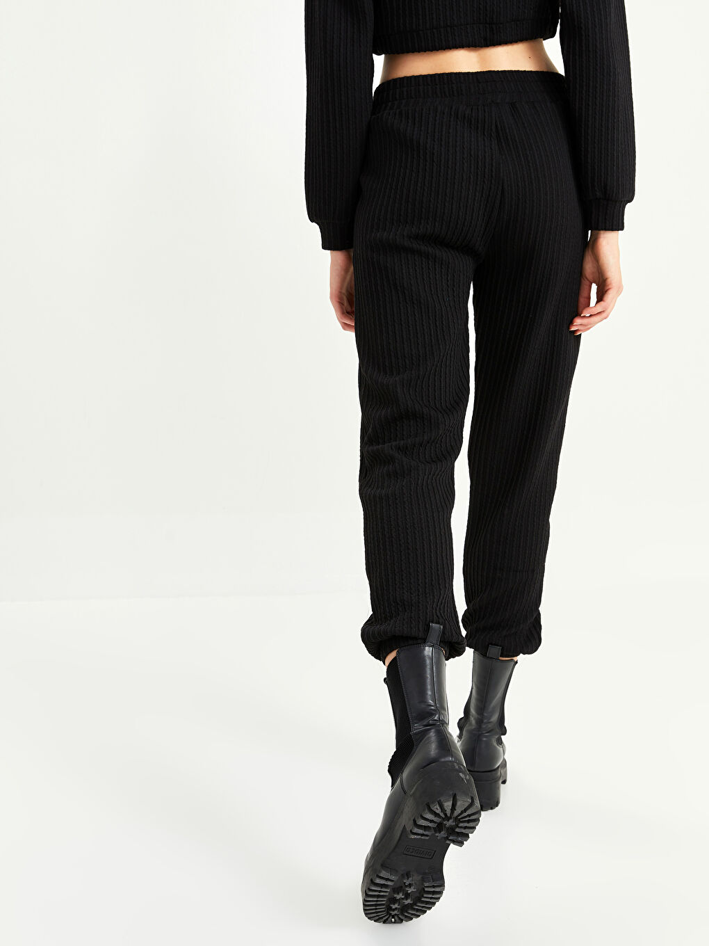 Siyah Kadın Beli Lastikli Düz Jogger Eşofman Altı-4