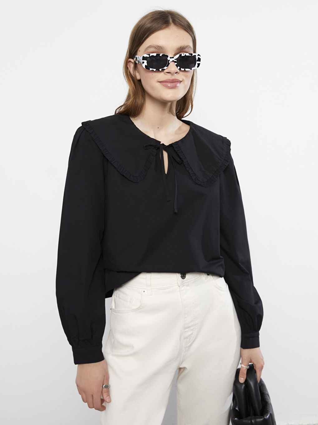 Siyah Bebe Yaka Düz Kısa Kollu Poplin Kadın Bluz-2