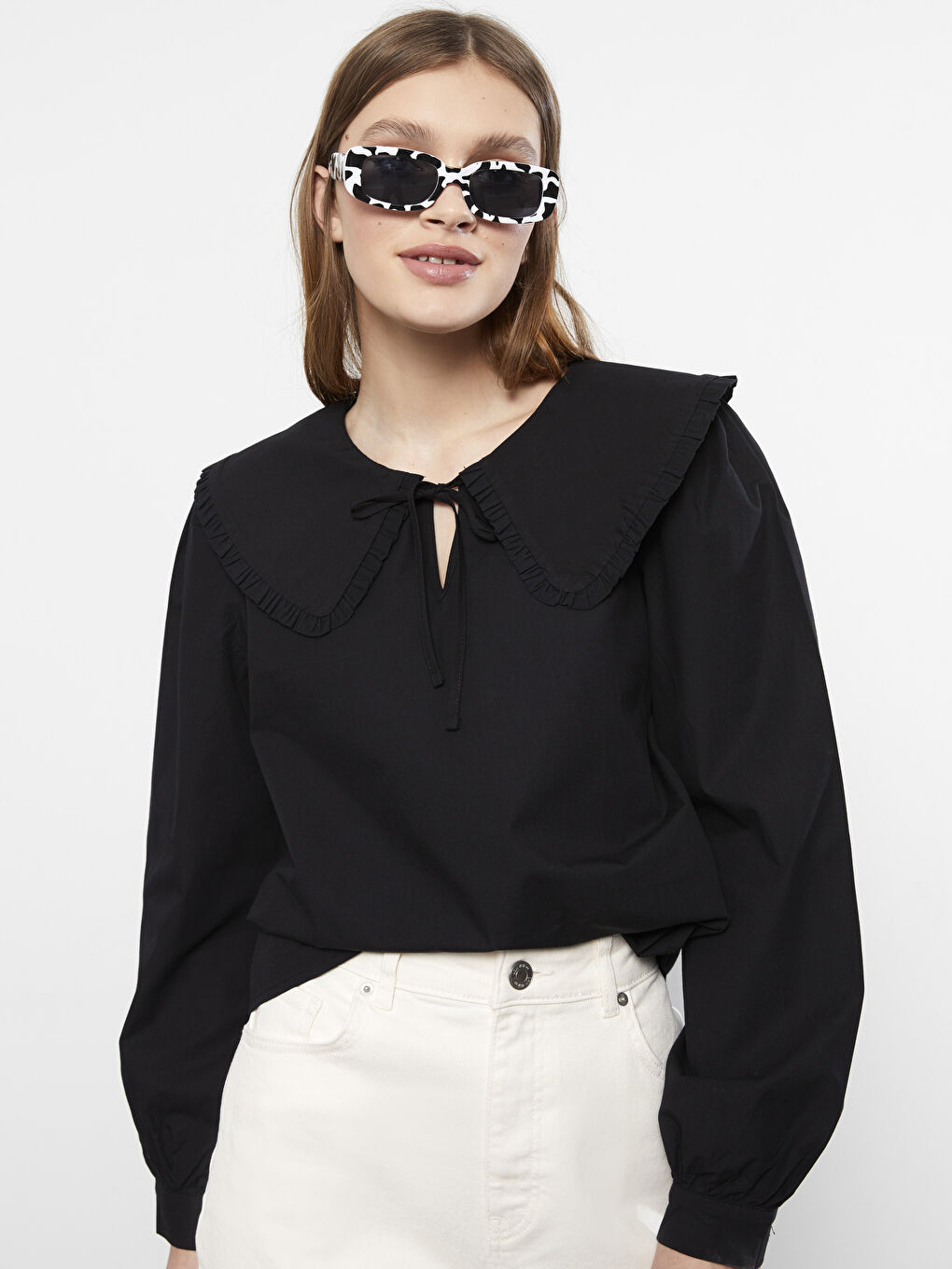 Siyah Bebe Yaka Düz Kısa Kollu Poplin Kadın Bluz-3
