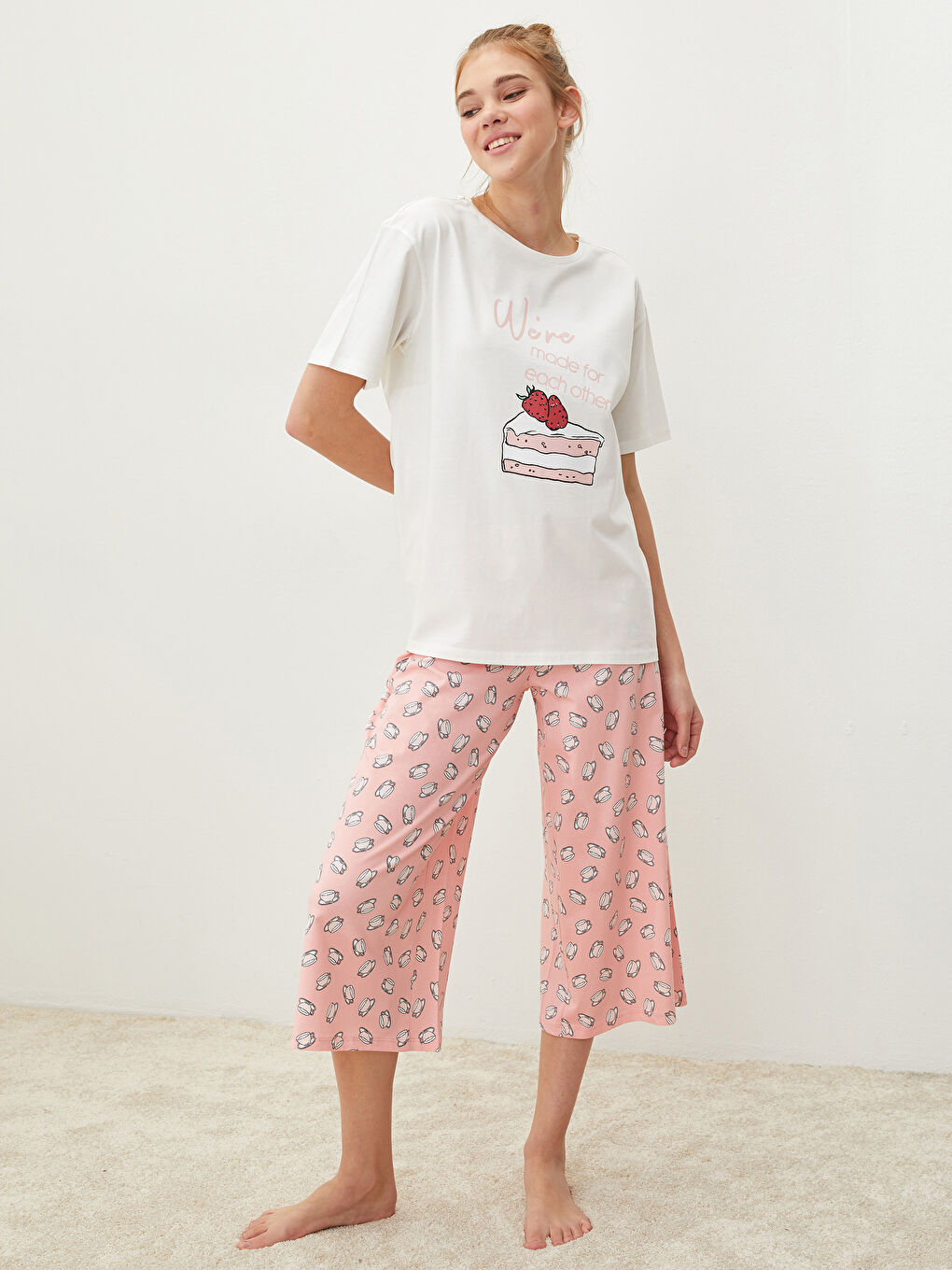 LCW DREAM Pembe Bisiklet Yaka Baskılı Kısa Kollu Pamuklu Kadın Pijama Takımı - 3
